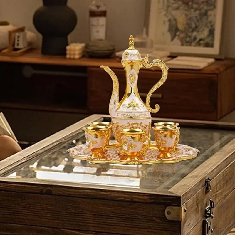 Creative European Turkish Tea  - Art Craft Restaurant recension och pris