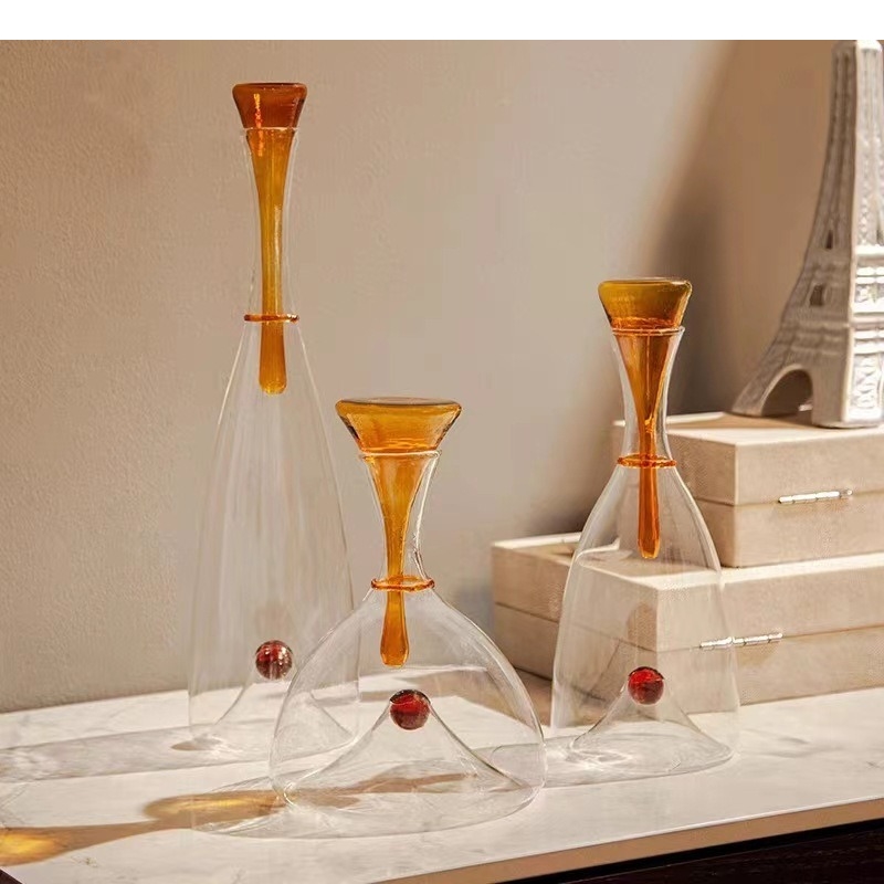 Simple and Transparent Glass D - Art Craft Restaurant recension och pris